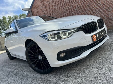 Bmw 318d touring &quot;GARANTIE&quot; Led/Navi/camera/euro6/pdc/2016