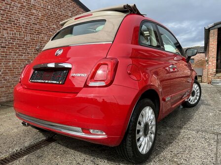 Fiat 500c 1.0 hybride &quot;NIEUWSTAAT&quot; carplay/navi/pdc/2 000km