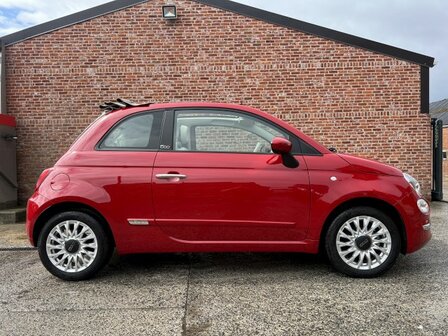 Fiat 500c 1.0 hybride &quot;NIEUWSTAAT&quot; carplay/navi/pdc/2 000km