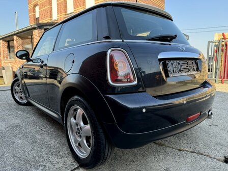 Mini Cooper D &quot;GARANTIE&quot; gekeurd/pdc/airco/oh-boek/2008