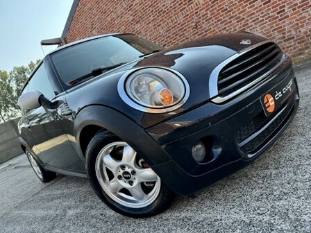 Mini Cooper D &quot;GARANTIE&quot; gekeurd/pdc/airco/oh-boek/2008