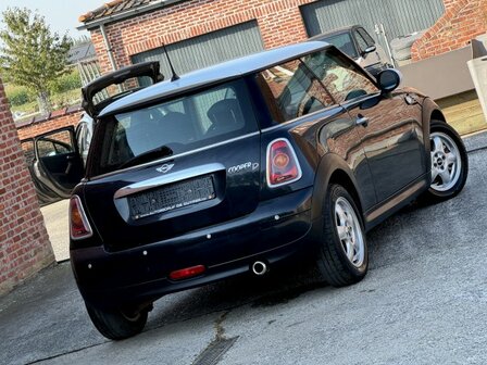 Mini Cooper D &quot;GARANTIE&quot; gekeurd/pdc/airco/oh-boek/2008