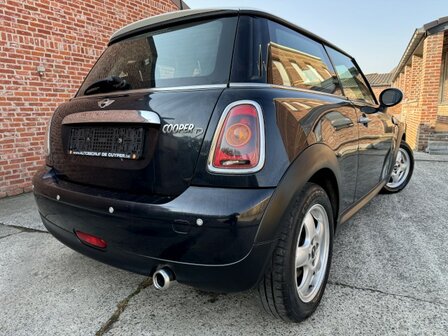 Mini Cooper D &quot;GARANTIE&quot; gekeurd/pdc/airco/oh-boek/2008