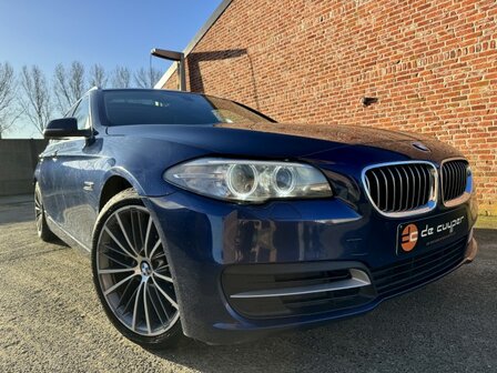 Bmw 520d touring &quot;AUTOMAAT&quot; Leder/pano/cruise/pdc/euro6/2016