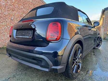 Mini Cooper carbio 1.5I &quot;AUTOMAAT&quot; Full-option/25 000km/2023