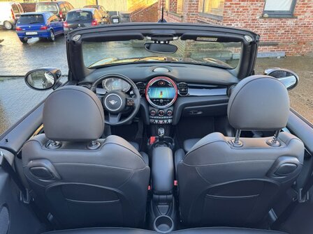 Mini Cooper carbio 1.5I &quot;AUTOMAAT&quot; Full-option/25 000km/2023