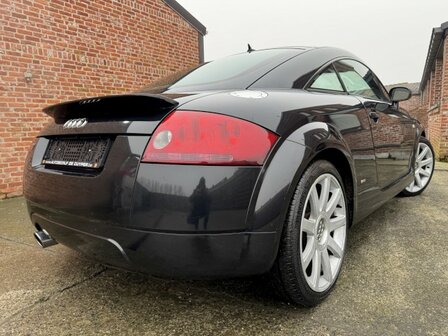 Audi TT 1.8i turbo 5v &quot;S-LINE&quot; Leder/cruise/XENON/2004/150pk