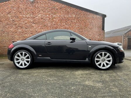 Audi TT 1.8i turbo 5v &quot;S-LINE&quot; Leder/cruise/XENON/2004/150pk