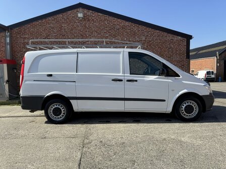 Mercedes Vito 2.2cdi &quot;125 000KM&quot; BTW/trekhaak/airco/GARANTIE