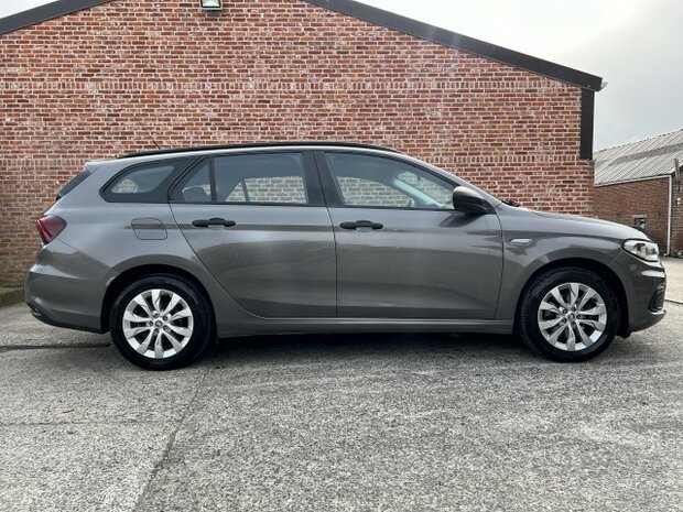 Fiat Tipo SW 1.4i "GARANTIE" benzine/pdc/cruise/euro6/2017