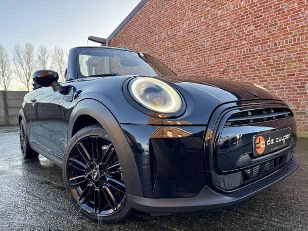 Mini Cooper carbio 1.5I "AUTOMAAT" Full-option/25 000km/2023